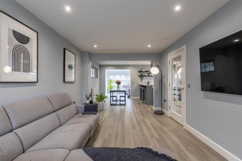 3 bedroom detached house for sale, Kennaway Avenue, Perth