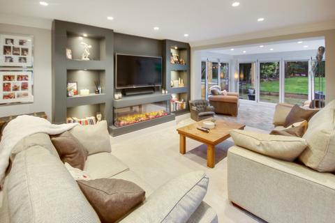 5 bedroom detached house for sale, Copthorne Road, Felbridge, East Grinstead, RH19
