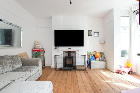 3 bedroom end of terrace house for sale, Tresillian Street, Plymouth PL4