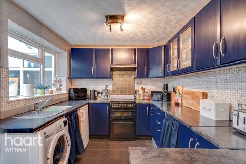 3 bedroom terraced house for sale, Cam Way, Witham