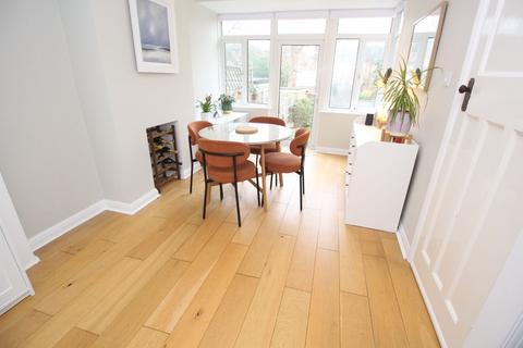 3 bedroom end of terrace house for sale, Mansfield Avenue, Barnet EN4
