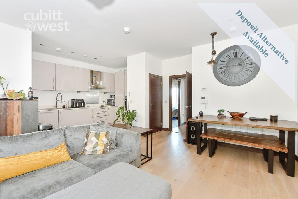Lounge/Kitchen