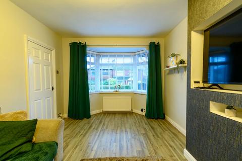 3 bedroom semi-detached house for sale, Beechfield Avenue, Manchester M38