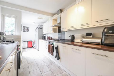 3 bedroom terraced house to rent, Keats Road, Coventry CV2