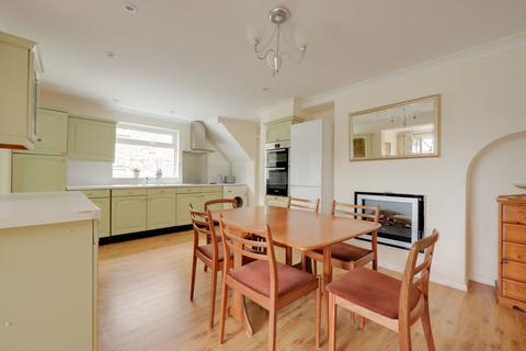 3 bedroom semi-detached house for sale, Noel Rise, Burgess Hill, RH15