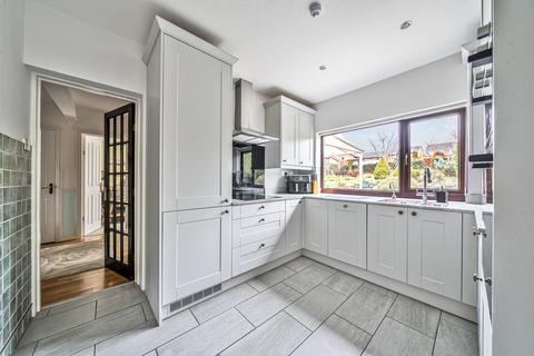 4 bedroom detached bungalow for sale, Purton Road, Swindon, SN2