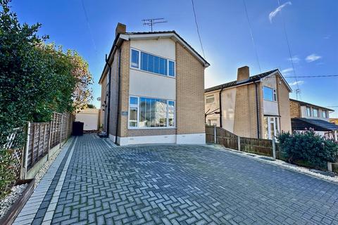undefined, Rayleigh Avenue, Leigh-On-Sea