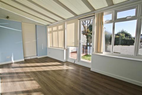 undefined, Rayleigh Avenue, Leigh-On-Sea