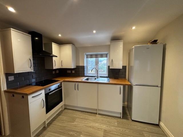 7 C Brize Norton kitchen