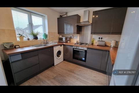 3 bedroom detached house to rent, Wedgwood Avenue, Milton Keynes, MK14
