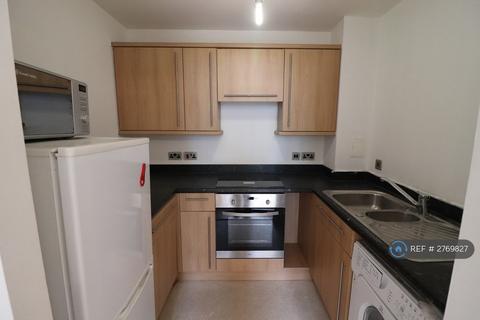 1 bedroom flat to rent, Crawford Court, London, NW9