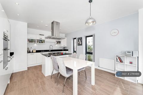 undefined, Whittle Avenue, Trumpington, Cambridge, CB2
