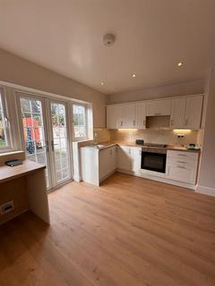 undefined, Ivydene Terrace, Kettering NN14