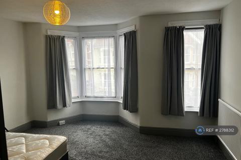 undefined, Grove Park Avenue, Bristol, BS4