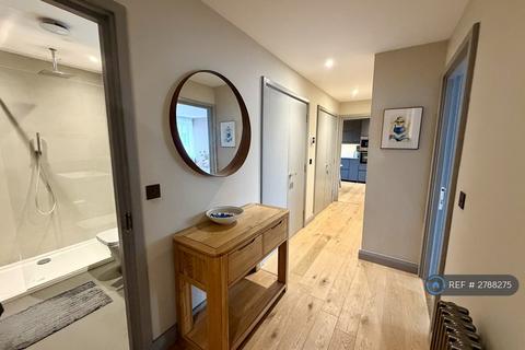 undefined, Northcote Avenue, London, W5