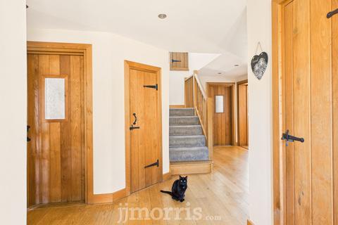 4 bedroom detached house for sale, Treffynnon, Haverfordwest, SA62