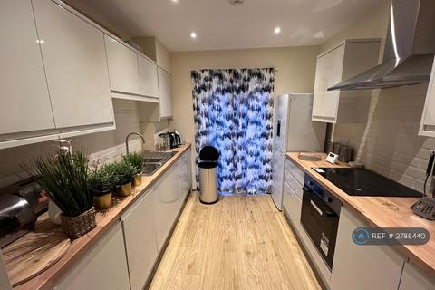 4 bedroom terraced house to rent, Roman Road, Bristol, BS5