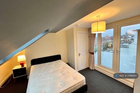 4 bedroom terraced house to rent, Roman Road, Bristol, BS5