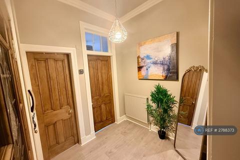 undefined, Hyndland, Glasgow, G12