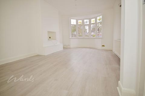 3 bedroom semi-detached house to rent, City Way Rochester ME1