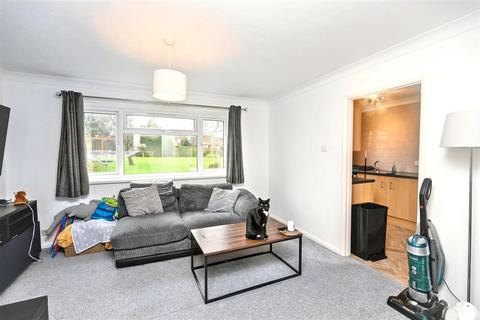 1 bedroom flat for sale, Windsor Way, Polegate