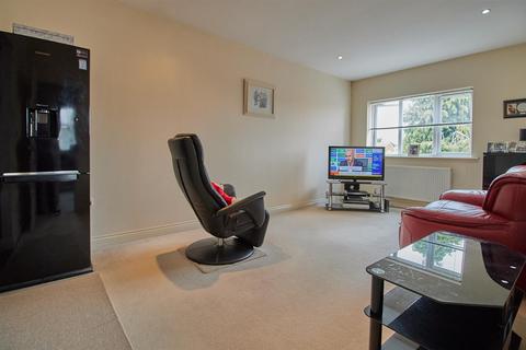 2 bedroom apartment for sale, Britannia Court, Britannia Road, Burbage