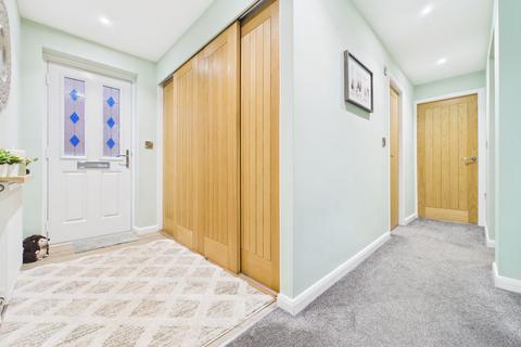 2 bedroom detached bungalow for sale, Saville Road, Sutton in Ashfield, Nottinghamshire
