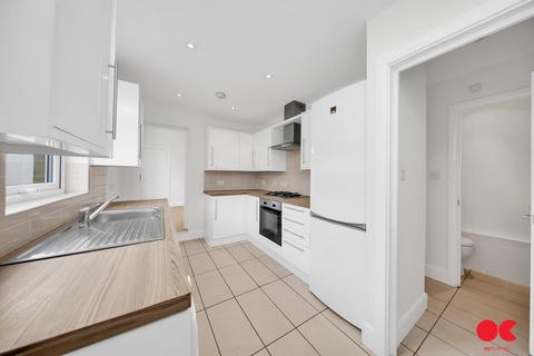 5 bedroom end of terrace house to rent, Sedgwick Road, Leyton E10