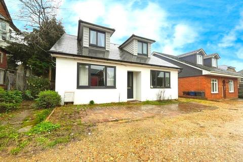3 bedroom detached house for sale, Hillside Road, Farnham, Surrey