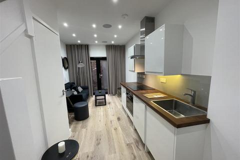 undefined, Siamese Mews, London