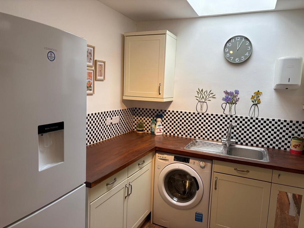 Kitchen 2