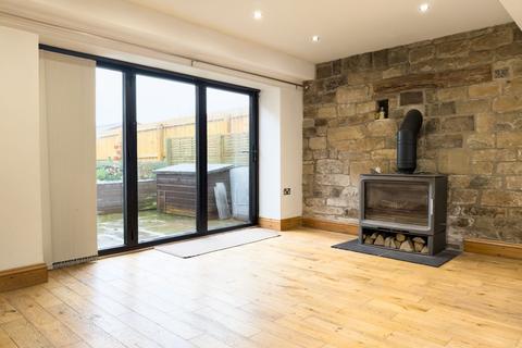 undefined, Bradford, Bradford BD12
