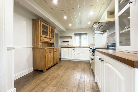 undefined, Bradford, Bradford BD12