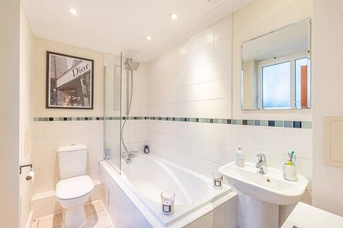 undefined, Creswell Drive, Park Langley, Beckenham, BR3