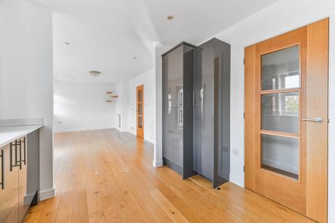 undefined, Aspen Court, Sutton, SM1, Sutton, SM1