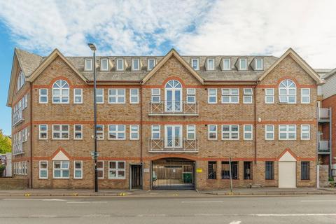 2 bedroom flat to rent, Aspen Court,, Sutton, SM1