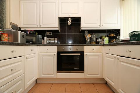 3 bedroom end of terrace house for sale, Pendine Close, Barry, CF62