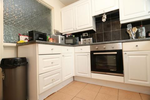 3 bedroom end of terrace house for sale, Pendine Close, Barry, CF62