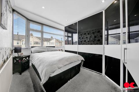 4 bedroom terraced house for sale, Glenwood Avenue, Rainham RM13