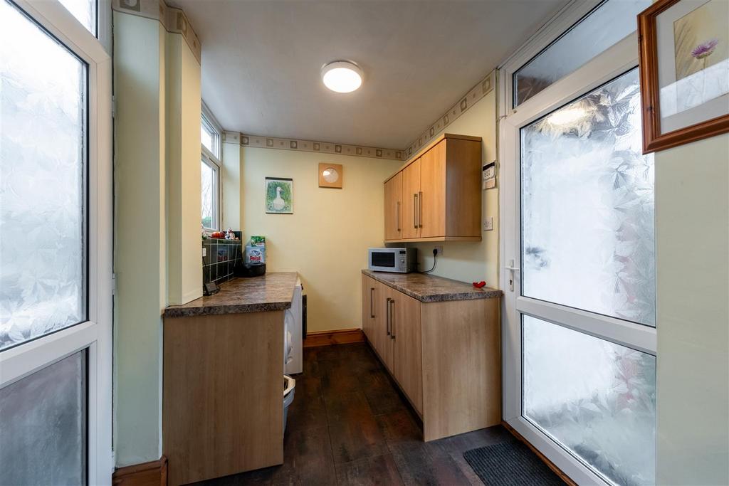 20 Bowmere Road-002.jpg