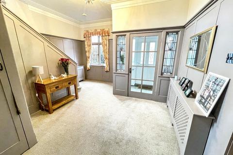 4 bedroom semi-detached house for sale, Moore Avenue, Harton, South Shields, Tyne and Wear, NE34 6AA