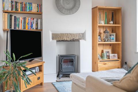3 bedroom semi-detached house for sale, Hawkswood Crescent, Leeds, LS5