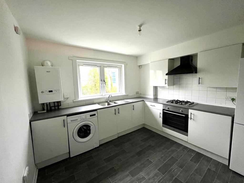 Kitchen 4