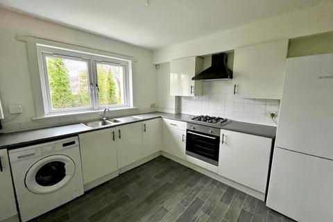2 bedroom flat to rent, Dumbryden Grove, Edinburgh EH14