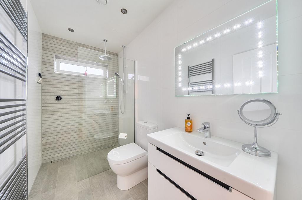 Family Shower Room