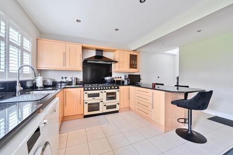 4 bedroom detached house for sale, Westwood Lane, Guildford GU3