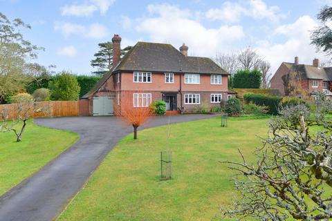 4 bedroom detached house for sale, Church Street, Rudgwick, RH12