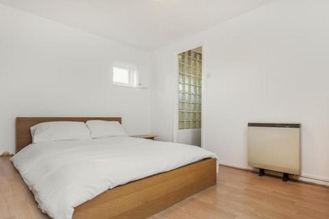 1 bedroom apartment to rent, Sussex Gardens, London W2