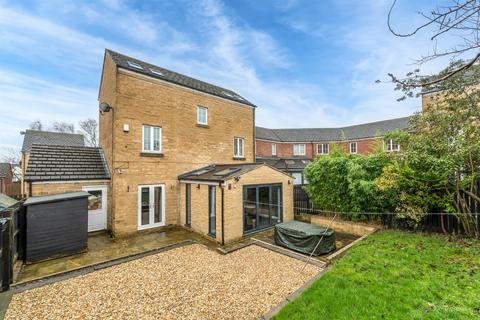 4 bedroom detached house for sale, Marriner Close, Otley LS21
