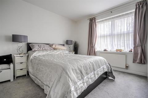 2 bedroom apartment for sale, Ladywood Grange, Sunningdale